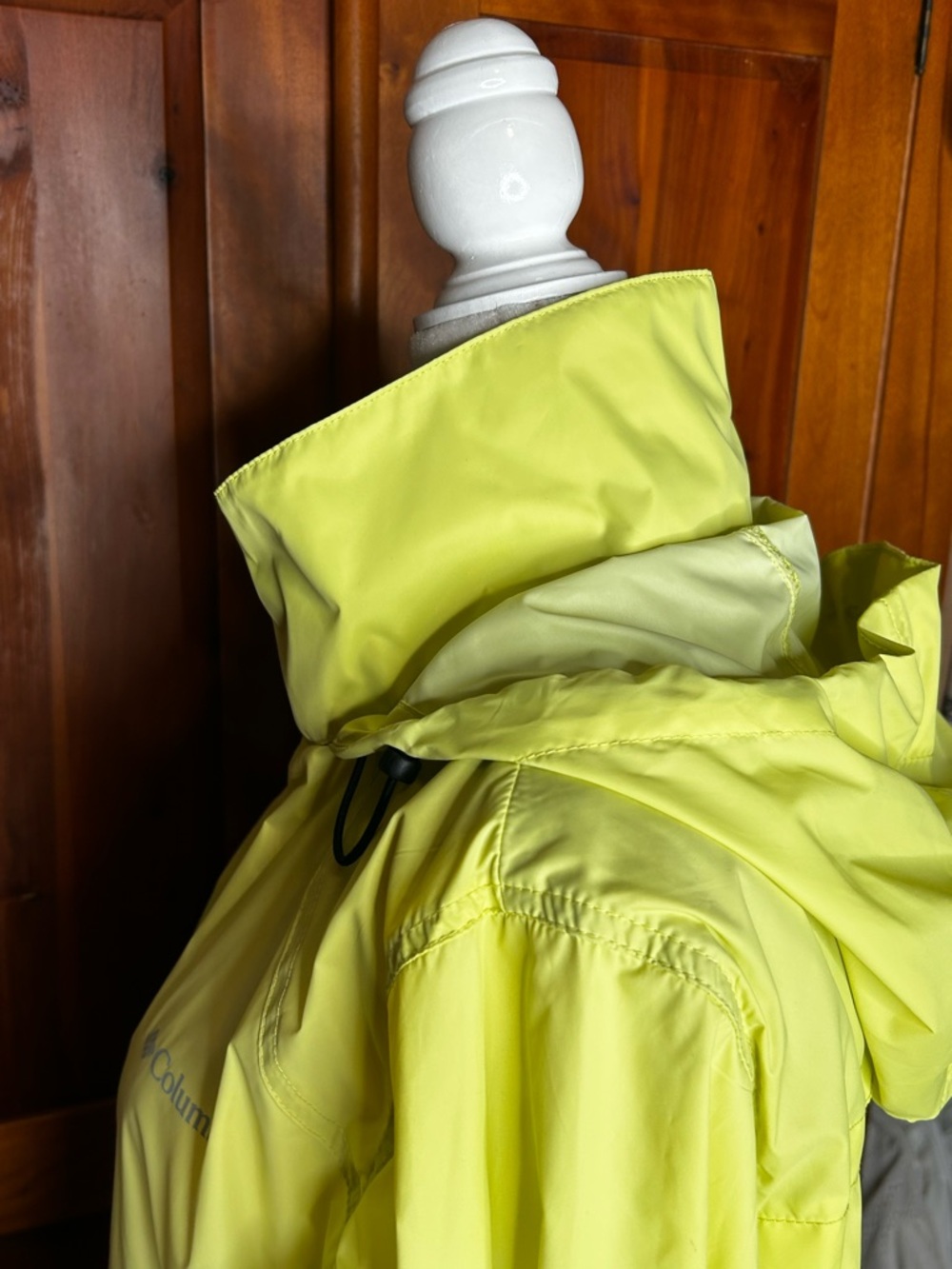 Columbia NEW Hooded Switchback Rain Jacket - Water Resistant Zip Front Hiking - Picture 9 of 17